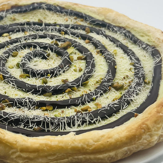 Dubai Chocolate Pizza